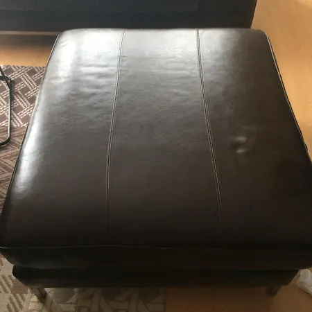 3 Persons Bright Secure Paris Summer * Clichy